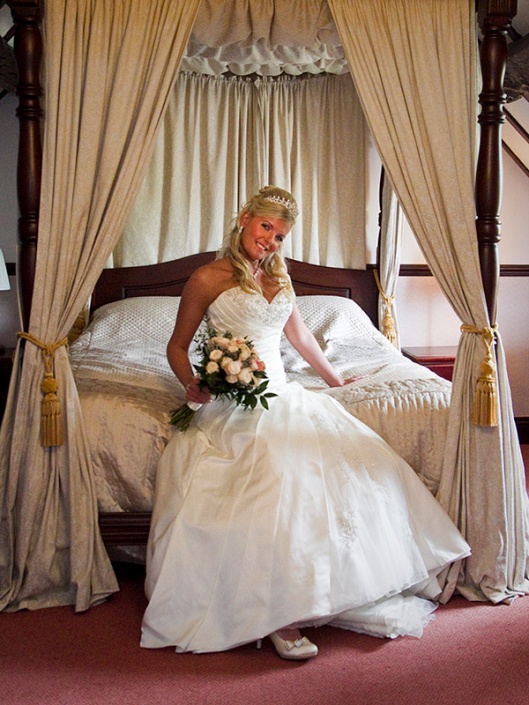 Wedding photography at Oak Farm Hotel by Adam Smith wedding photography