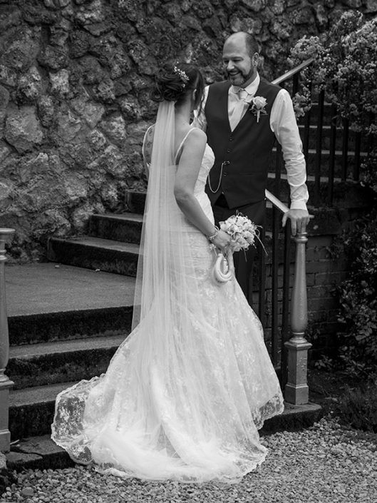 Wedding photography at Southcrest Manor Hotel by Adam Smith wedding photography